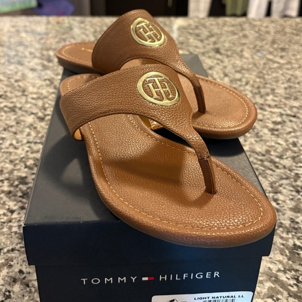 Tommy Hilfiger Brown Sinder Logo Hooded Sandal - 9